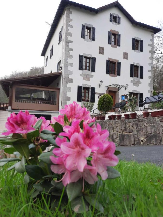 Hotel Rural Irigoienea Urdax Exterior foto